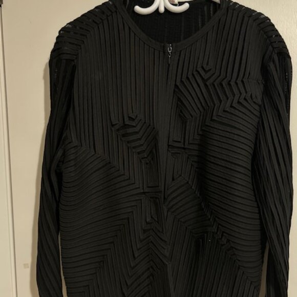 Elegant Black jacket - Picture 2 of 8